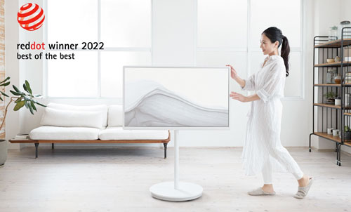 Visuel de la TV Panasonic TH-43LF1 ayant re�u un award red dot best of the best 2022