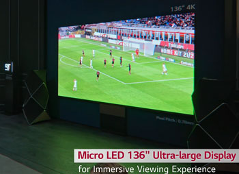 Photo de l'écran LG Micro-LED 136 pouces - (crédit : LG)