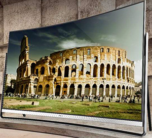IFA 2015 : Hisense pr�sente la TV 78XT920 : Ultra HD et incurv�e
