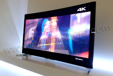 La TV Ultra HD incurvée KD-65S9005B présentée par Sony durant l'IFA 2014 IFA 2014 : La TV incurvée Ultra HD Sony S9005 65 pouces