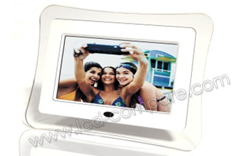 COSKIN Curvy A1 Blanc - 7 pouces