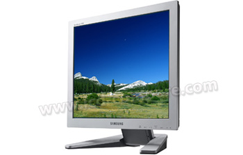 SAMSUNG SyncMaster 720T - 17 pouces