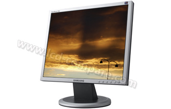 SAMSUNG SyncMaster 940N - 2 ms - 19"